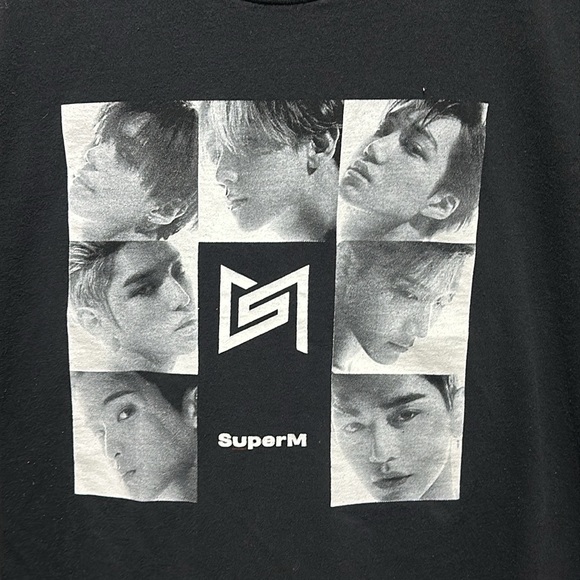 SuperM Black & White Photos T-Shirt - Picture 3 of 5